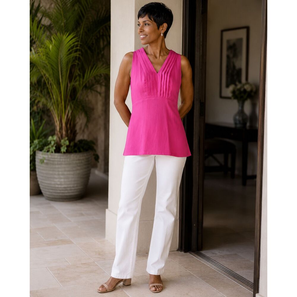 🎀 Banana Republic Barbie Pink Sleeveless V-Neck Blouse – Size 10
